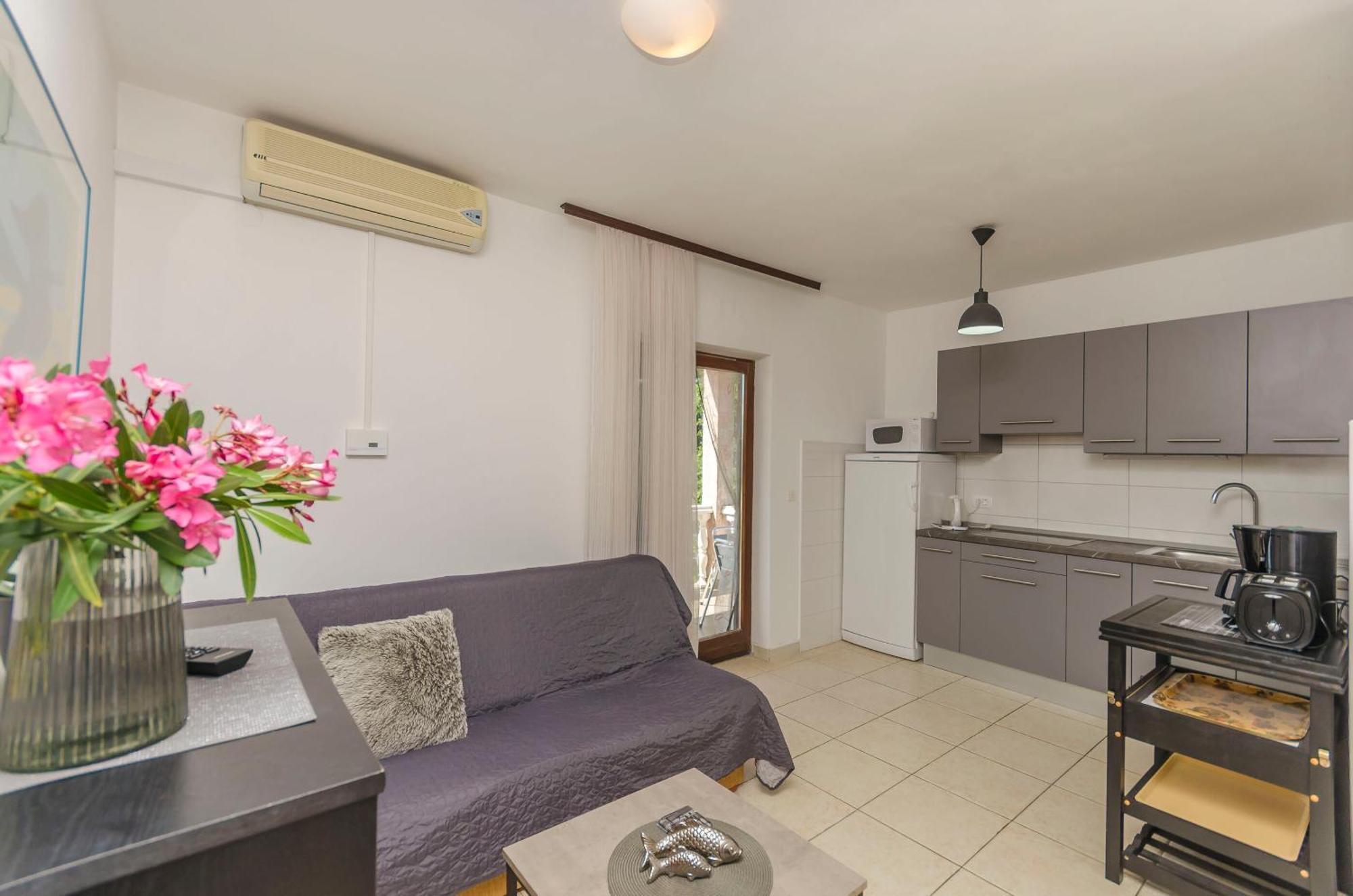 וודיצה Apartments Daniela מראה חיצוני תמונה
